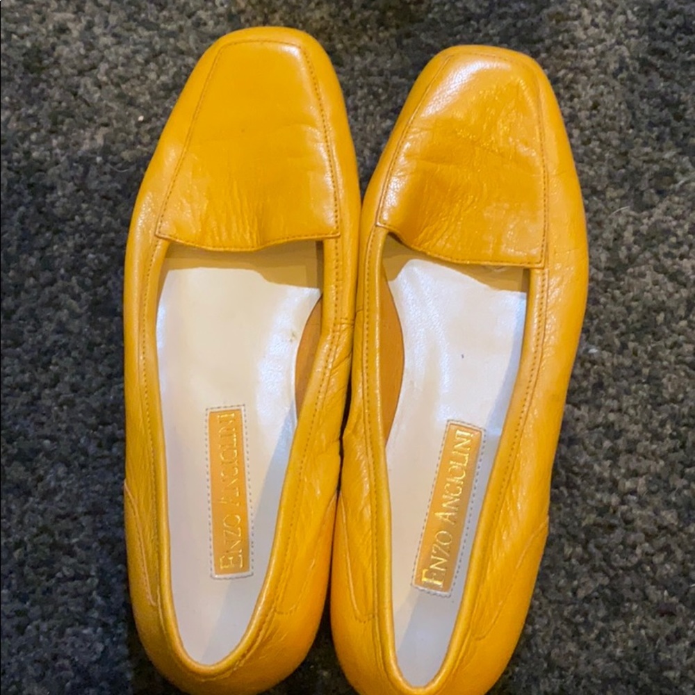Yellow flats